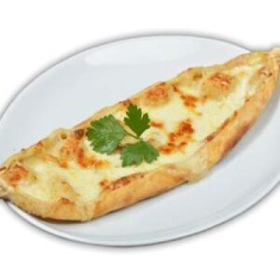 Kaşarlı Pide
